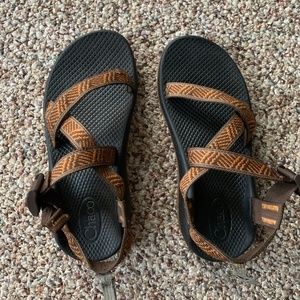 Y5/W6 Chacos
